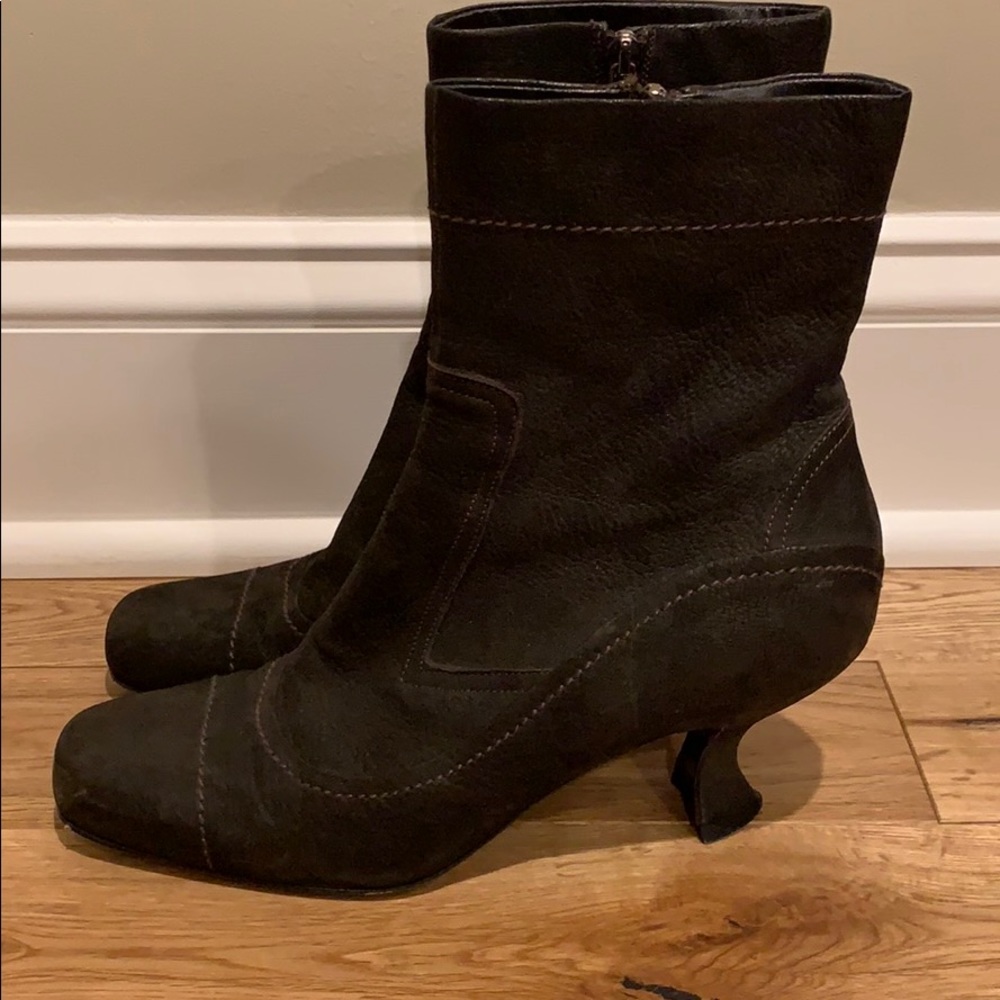 Prada brown suede low heel seamed booties 38.5